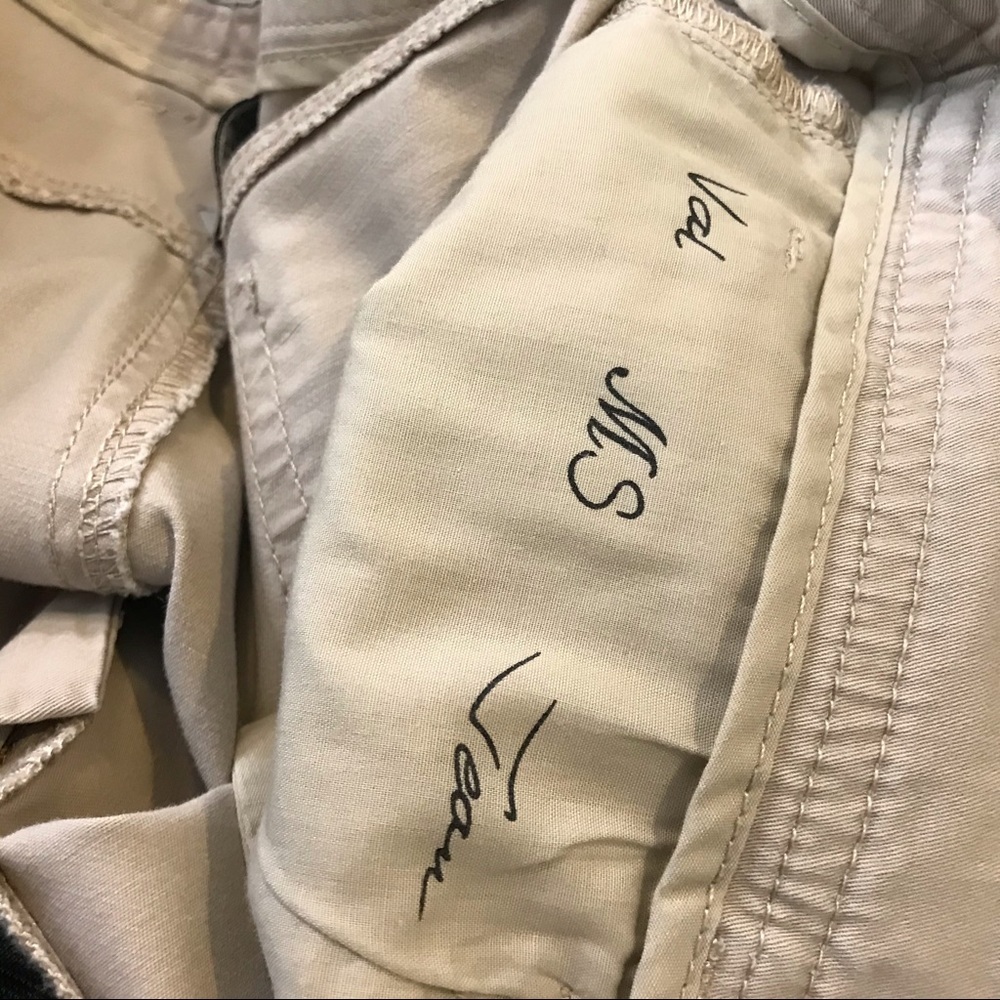Chico’s embellished tan Val MS jeans size 1 short - Picture 5 of 7
